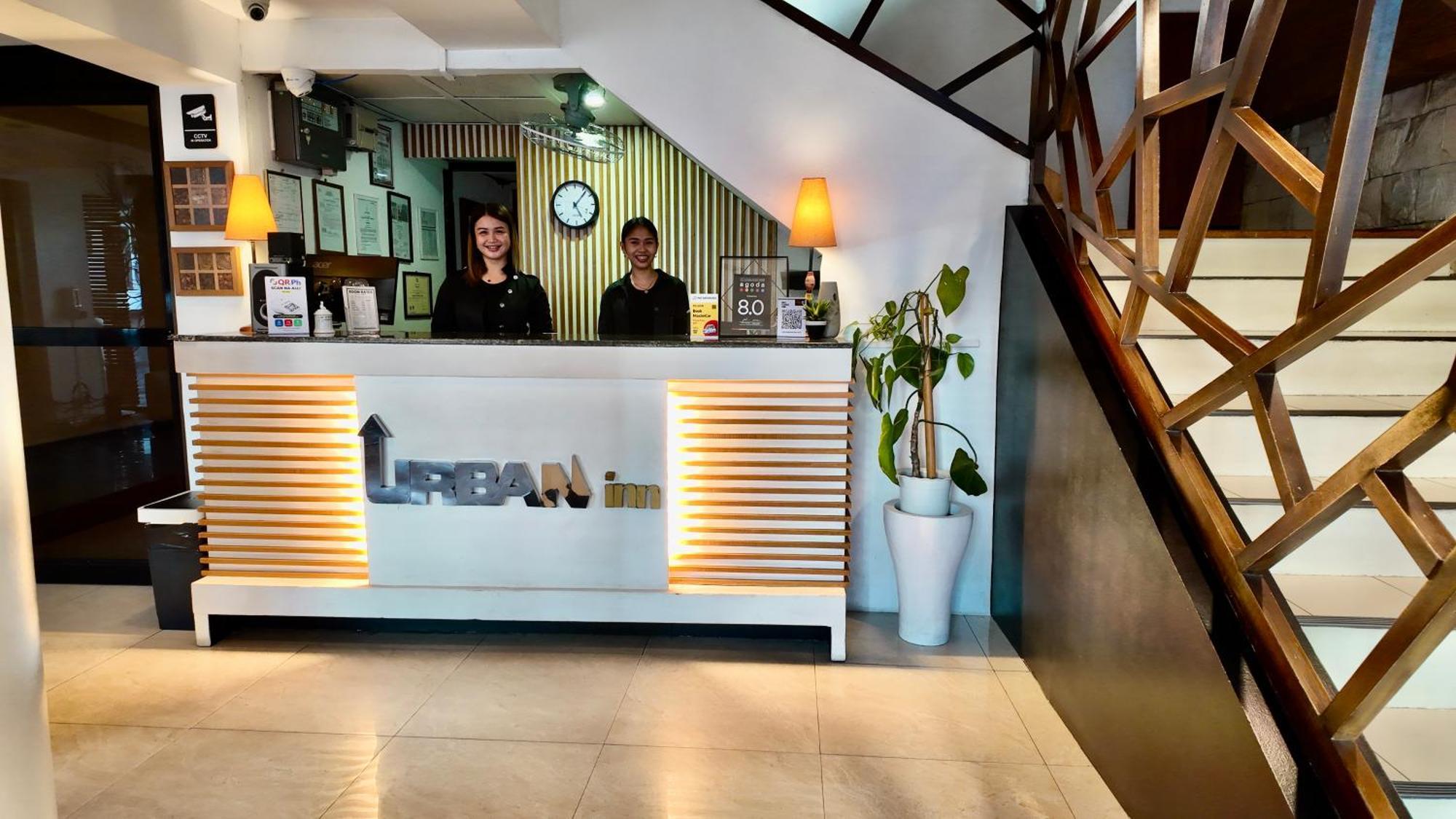 Urban Inn Iloilo Bagian luar foto