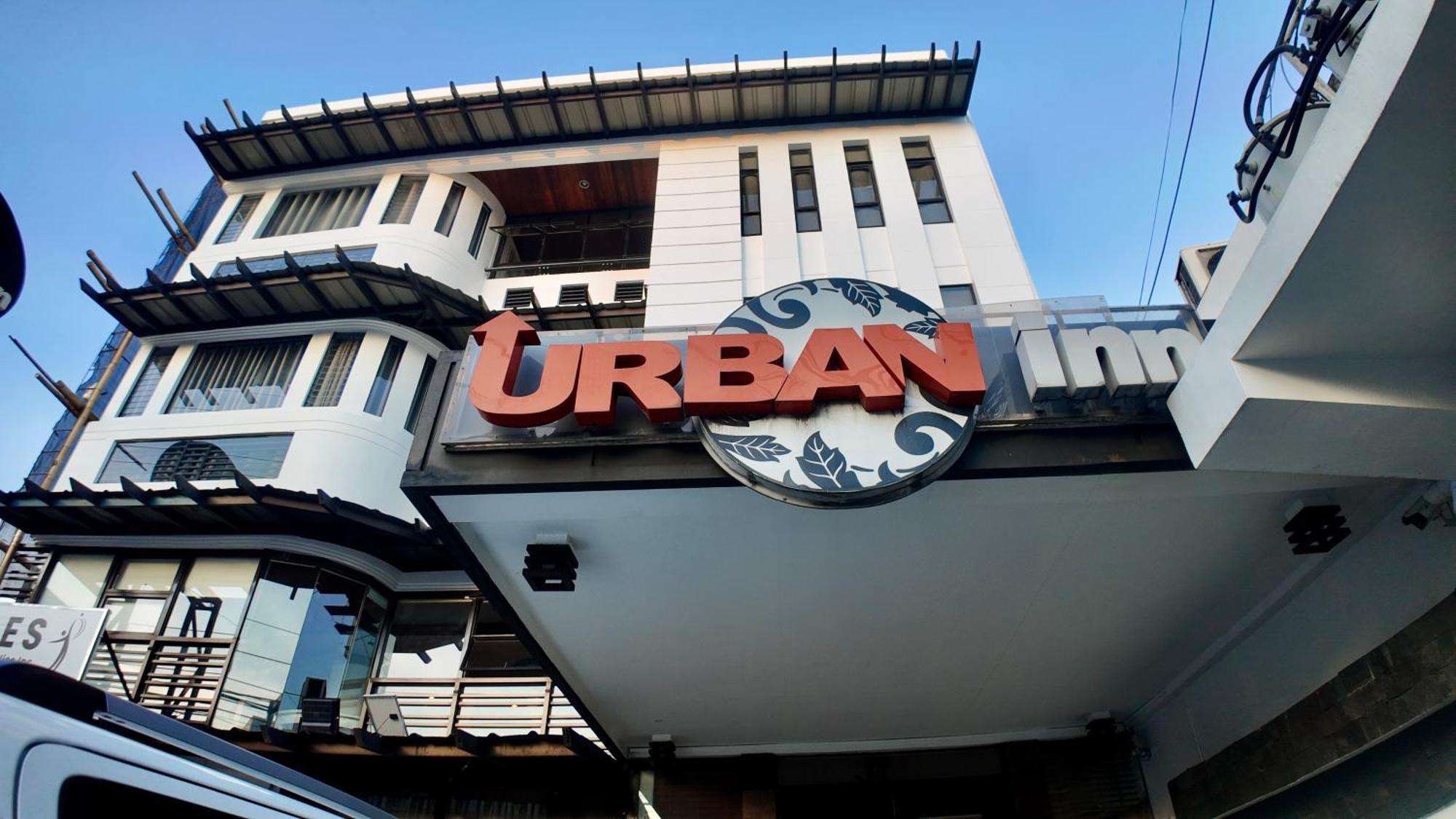 Urban Inn Iloilo Bagian luar foto