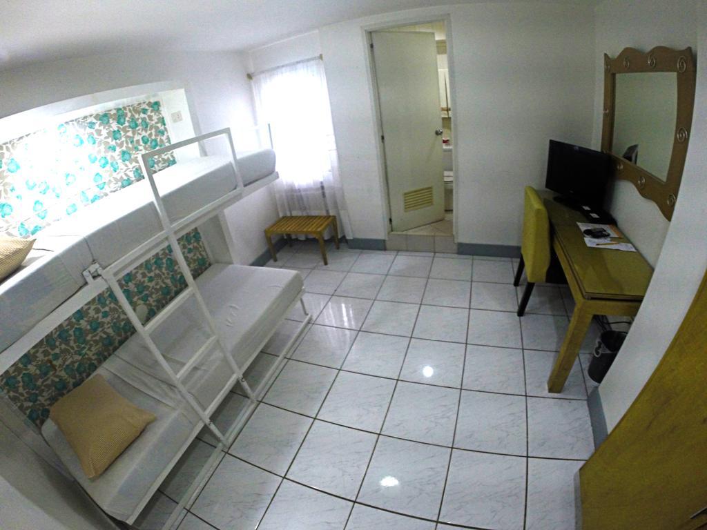 Urban Inn Iloilo Ruang foto